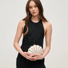 Load image into Gallery viewer, Seashell Clutch