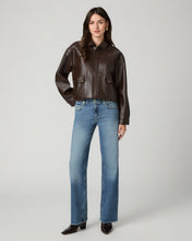 Load image into Gallery viewer, Low Rise Dana Straight Jean