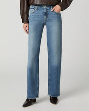 Load image into Gallery viewer, Low Rise Dana Straight Jean