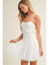 Load image into Gallery viewer, White Strapless Dress