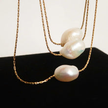 Load image into Gallery viewer, Pearl Necklace