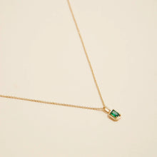 Load image into Gallery viewer, May Birth Stone Necklace Emerald