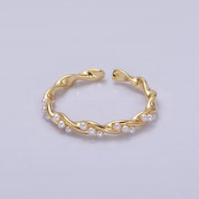 Load image into Gallery viewer, Gold Filled Dotted Pearl Lined Croissant Twisted Ring