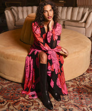 Load image into Gallery viewer, Gyra Boots Black Leather