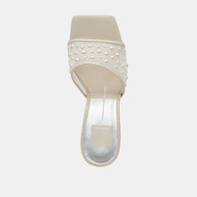 Load image into Gallery viewer, Narda Pearl Heels