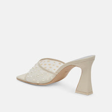 Load image into Gallery viewer, Narda Pearl Heels