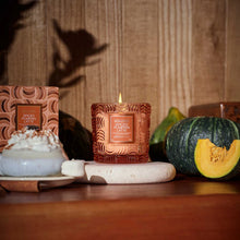 Load image into Gallery viewer, Spiced Pumpkin Latte Classic Candle