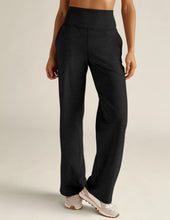 Load image into Gallery viewer, Spacedye Laid Back Wide Leg Pant 31"