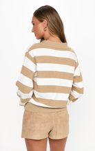 Load image into Gallery viewer, League Sweater