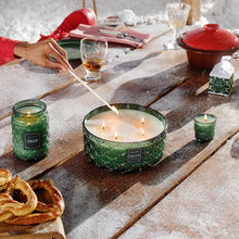 Load image into Gallery viewer, Noble Fir Garland Centerpiece Candle