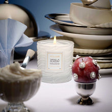 Load image into Gallery viewer, Vanilla Sunday Classic Candle