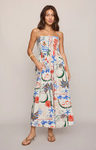 Load image into Gallery viewer, Cornelia Getaway Midi Dress