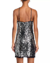 Load image into Gallery viewer, Lorenna Dress
