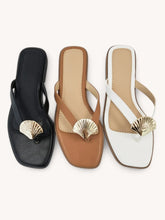 Load image into Gallery viewer, Gold Sea Shell Black Sandals
