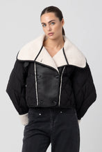 Load image into Gallery viewer, Second Wind Jacket
