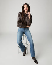 Load image into Gallery viewer, Low Rise Dana Straight Jean
