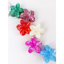 Load image into Gallery viewer, Green Glossy Hawaiian Plumeria Flower Hair Clip
