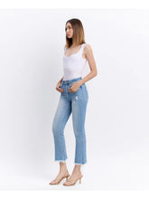 Load image into Gallery viewer, High Rise Frayed Hem Kick Flare Jeans
