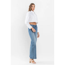 Load image into Gallery viewer, High Rise Trouser Hem Wide Leg Jeans
