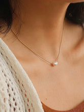 Load image into Gallery viewer, Pearl Necklace
