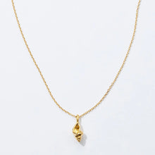 Load image into Gallery viewer, Gold Sea Shell Necklace
