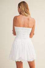 Load image into Gallery viewer, White Strapless Dress
