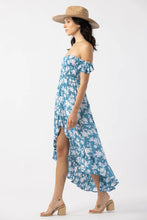 Load image into Gallery viewer, Brooklyn Maxi Dress
