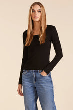 Load image into Gallery viewer, Long Sleeve Scoop Neck Tee
