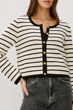 Load image into Gallery viewer, Catania Sweater
