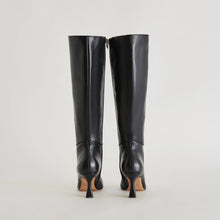 Load image into Gallery viewer, Gyra Boots Black Leather
