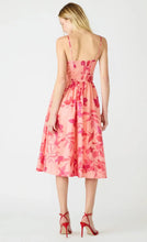 Load image into Gallery viewer, Gwen Dress
