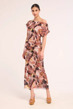 Load image into Gallery viewer, Kiana Dress
