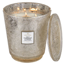 Load image into Gallery viewer, Gilt Pomander &amp; Hinoki 5 Wick Hearth Candle 123 oz.
