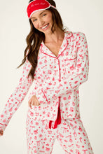 Load image into Gallery viewer, Femme de Noel Holiday Print 3-Piece PJ Set
