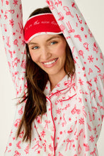 Load image into Gallery viewer, Femme de Noel Holiday Print 3-Piece PJ Set
