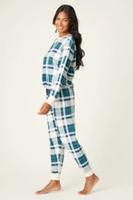 Load image into Gallery viewer, Cozy Life Plaid Velour Thermal Long Sleeve
