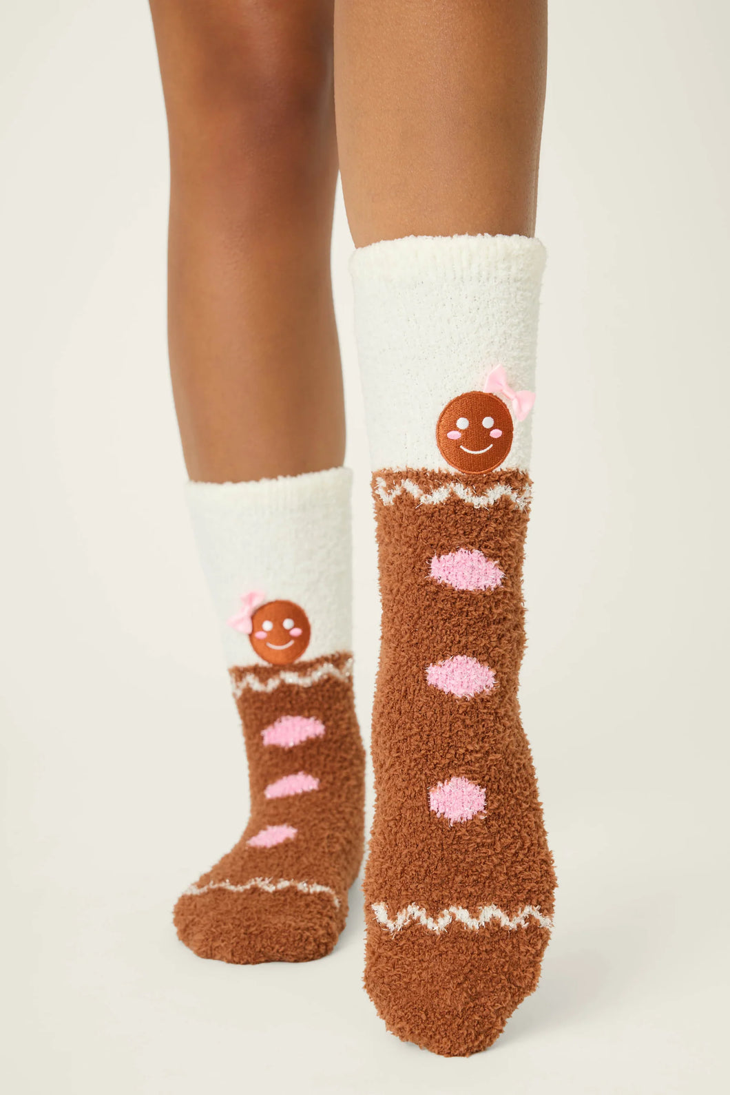 Ski Jammie Classics Gingerbread Gal Crew Socks with Grippers