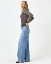 Load image into Gallery viewer, Shimmer Long Sleeve Top
