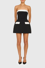 Load image into Gallery viewer, Lucienne Romper
