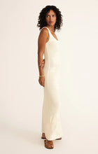 Load image into Gallery viewer, Praya Fleur Maxi Dress
