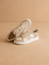 Load image into Gallery viewer, Glitter Star Sneaker Gold &amp; Beige
