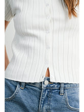 Load image into Gallery viewer, Ribbed Short Sleeve Buttoned Top
