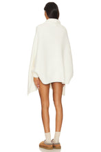 Load image into Gallery viewer, Cozy Chic Blanket Wrap
